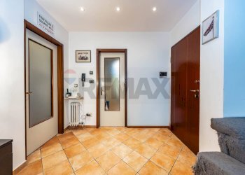 Hall / corridoio - Trilocale Via Compagnoni
 
56, Ferrara - foto 3