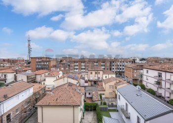Edificio all\'aperto - Trilocale Via Compagnoni
 
56, Ferrara - foto 16