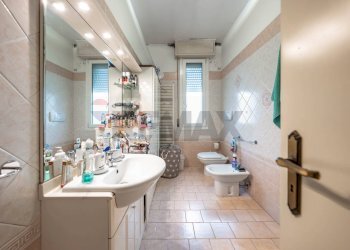 Bagno - Trilocale Via Compagnoni
 
56, Ferrara - foto 17