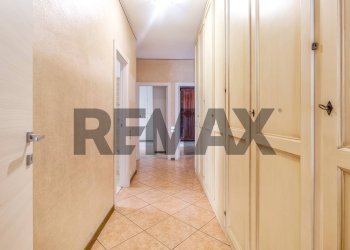 Hall / corridoio - Trilocale via Masotto
23, Milano - foto 7