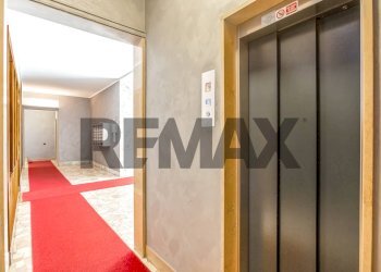 Ricezione / Lobby - Trilocale via Masotto
23, Milano - foto 21