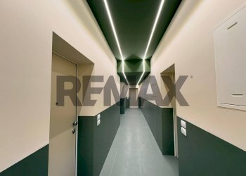 Hall / corridoio - Trilocale VIA GAMBINI
12, Trieste - foto 20