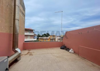 Terrazza - Casa indipendente Viale R. Settimo/ Viale A. Moro
 
93/182, Pachino - foto 3