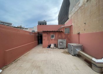 Terrazza - Casa indipendente Viale R. Settimo/ Viale A. Moro
 
93/182, Pachino - foto 5