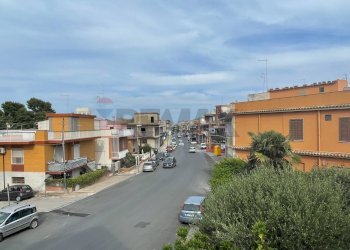 Edificio all\'aperto - Casa indipendente Viale R. Settimo/ Viale A. Moro
 
93/182, Pachino - foto 24