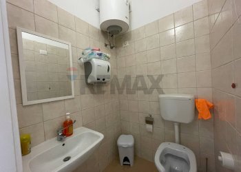 Bagno - Casa indipendente Viale R. Settimo/ Viale A. Moro
 
93/182, Pachino - foto 32