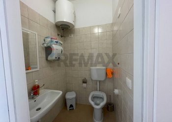 Bagno - Casa indipendente Viale R. Settimo/ Viale A. Moro
 
93/182, Pachino - foto 33