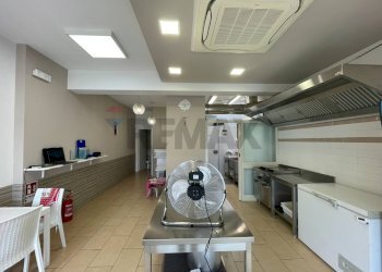 Sala da pranzo - Casa indipendente Viale R. Settimo/ Viale A. Moro
 
93/182, Pachino - foto 37