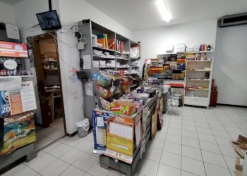negozio interno - Commercial Activity Via Broseta
47-49, Bergamo - photo 4