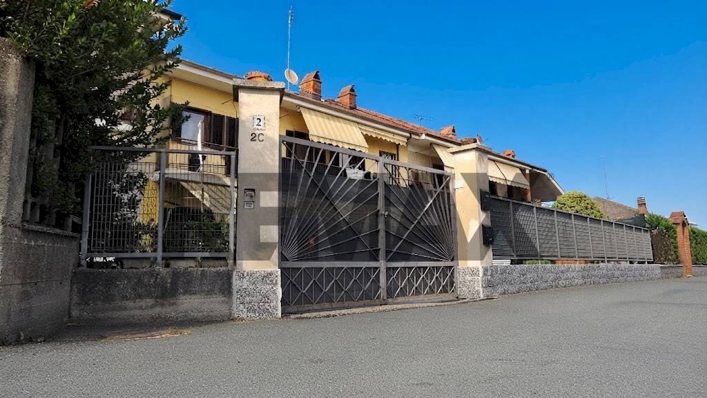 Edificio all\'aperto - Appartamento Via Sant'Antonio di Ranverso
2/c, Rosta - foto 2