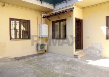 Terrazza - Four-room apartment via delle alpi
 
3, Giaveno - photo 3