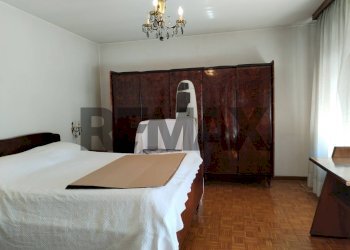 Camera / camera da letto - Independent house Via Sartena
42, Santa Giustina - photo 14