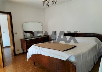 Camera / camera da letto - Independent house Via Sartena
42, Santa Giustina - photo 18