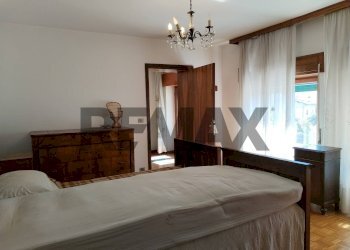 Camera / camera da letto - Independent house Via Sartena
42, Santa Giustina - photo 22