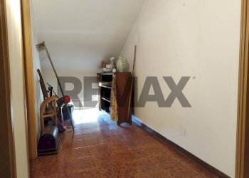 Hall / corridoio - Independent house Via Sartena
42, Santa Giustina - photo 30