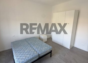 Camera / camera da letto - Three-room apartment via Milazzo
89, Pavia - photo 4