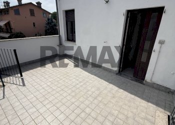 Terrazza - Three-room apartment via Milazzo
89, Pavia - photo 10