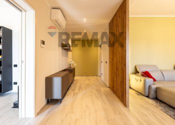 Hall / corridoio - Apartment Via Abate Pietro Zani
 
54A, Fidenza - photo 19
