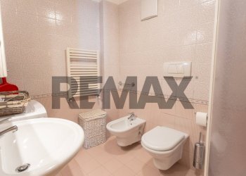 Bagno - Bilocale Strada de Longiarif
 
30, Moena - foto 20