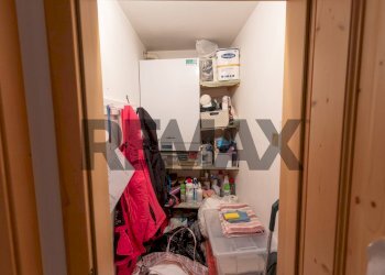 Dispensa di stoccaggio - Bilocale Strada de Longiarif
 
30, Moena - foto 25