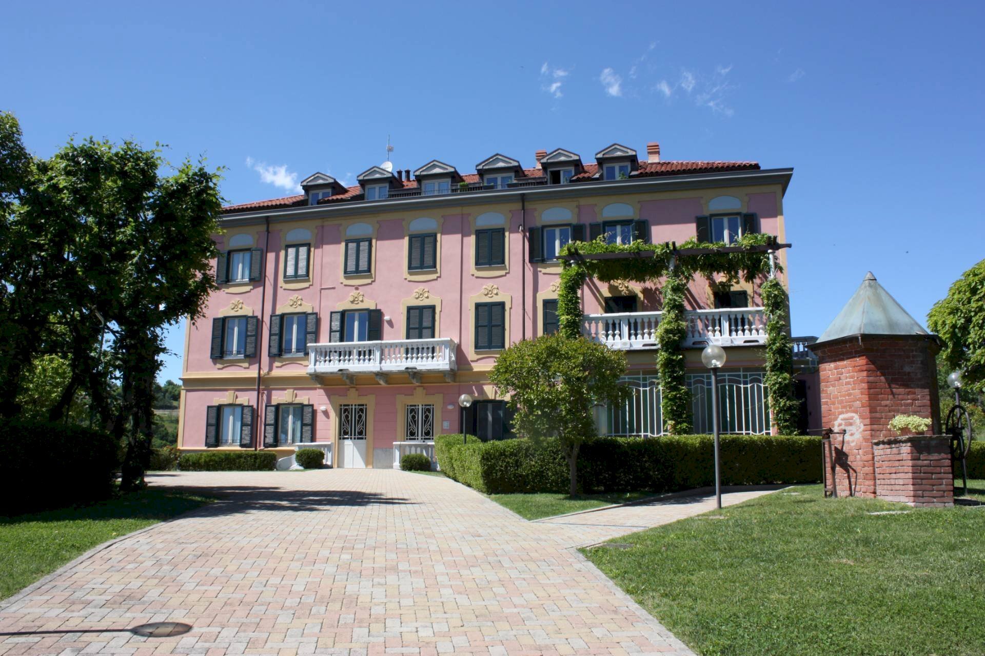 Facciata - Bilocale Via Maestra
 
33, Pavarolo - foto 1