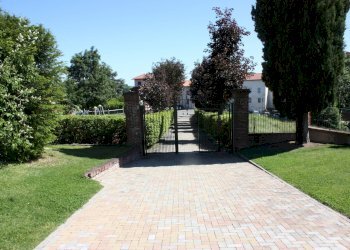 Parco Condominiale - Bilocale Via Maestra
 
33, Pavarolo - foto 22