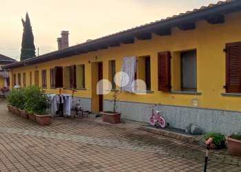 Foto 15 - Three-room apartment VIA CAVOUR
 
28, Livraga - photo 15