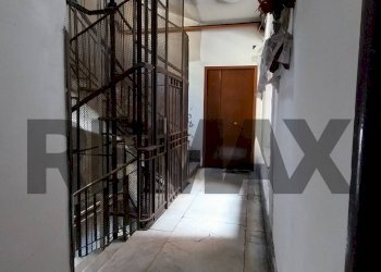 Hall / corridoio - Appartamento Via Giacomo Savarese
 
52, Napoli - foto 5