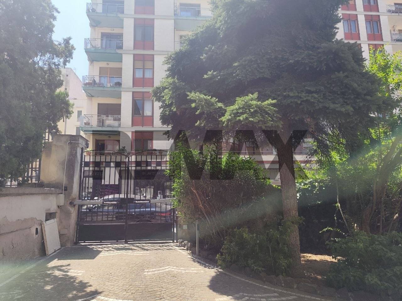 Edificio all\'aperto - Monolocale Via Francesco Solimena
80, Napoli - foto 3