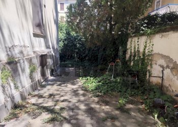 Giardino - Monolocale Via Francesco Solimena
 
80, Napoli - foto 4