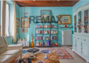 Soggiorno - Three-room apartment strada argini sud
 
27, Montechiarugolo - photo 8