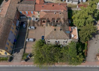 Posizione della mappa - Three-room apartment strada argini sud
 
27, Montechiarugolo - photo 43