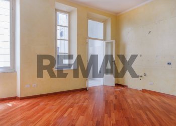 Stanza vuota - Bilocale Strada Giuseppe Garibaldi
 
61, Parma - foto 10
