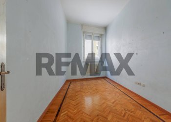 Stanza vuota - Bilocale Strada Giuseppe Garibaldi
 
61, Parma - foto 12