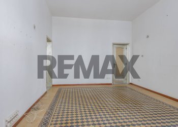 Stanza vuota - Bilocale Strada Giuseppe Garibaldi
 
61, Parma - foto 16