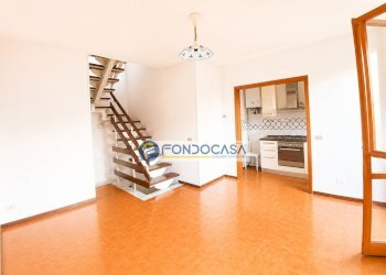 salotto - Villa a Schiera via magliano, Massa - foto 9