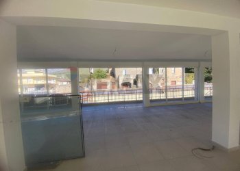Stanza vuota - Ufficio via appia lato napoli
136, Formia - foto 7
