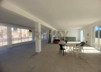 Sala da pranzo - Ufficio via appia lato napoli
136, Formia - foto 8
