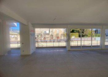 Stanza vuota - Ufficio via appia lato napoli
136, Formia - foto 13