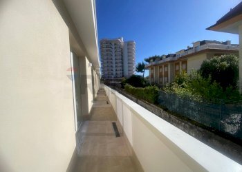 Balcone - Ufficio via appia lato napoli
136, Formia - foto 18