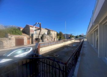 Edificio all\'aperto - Ufficio via appia lato napoli
136, Formia - foto 24