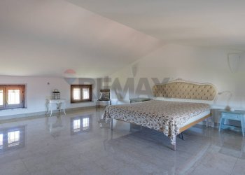 Camera / camera da letto - Casa semi indipendente VIA EDISON
 
16, Lonate Ceppino - foto 17