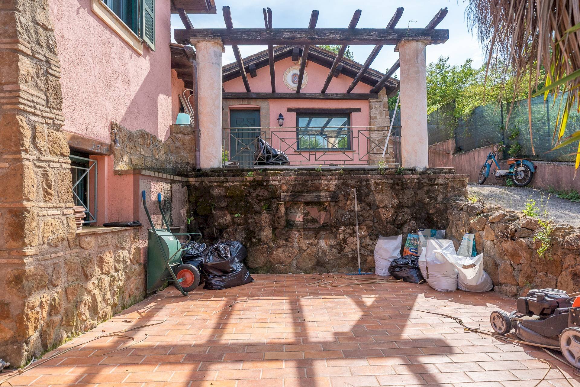 Terrazza - Villa via delle coppe
 
4, San Cesareo - foto 1