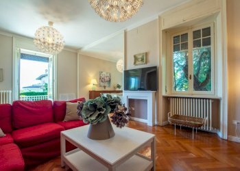 Foto 2 - Villa via Alessandro Volta
 
1, Stresa - foto 2