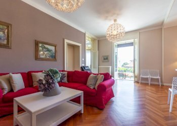 Foto 3 - Villa via Alessandro Volta
 
1, Stresa - foto 3