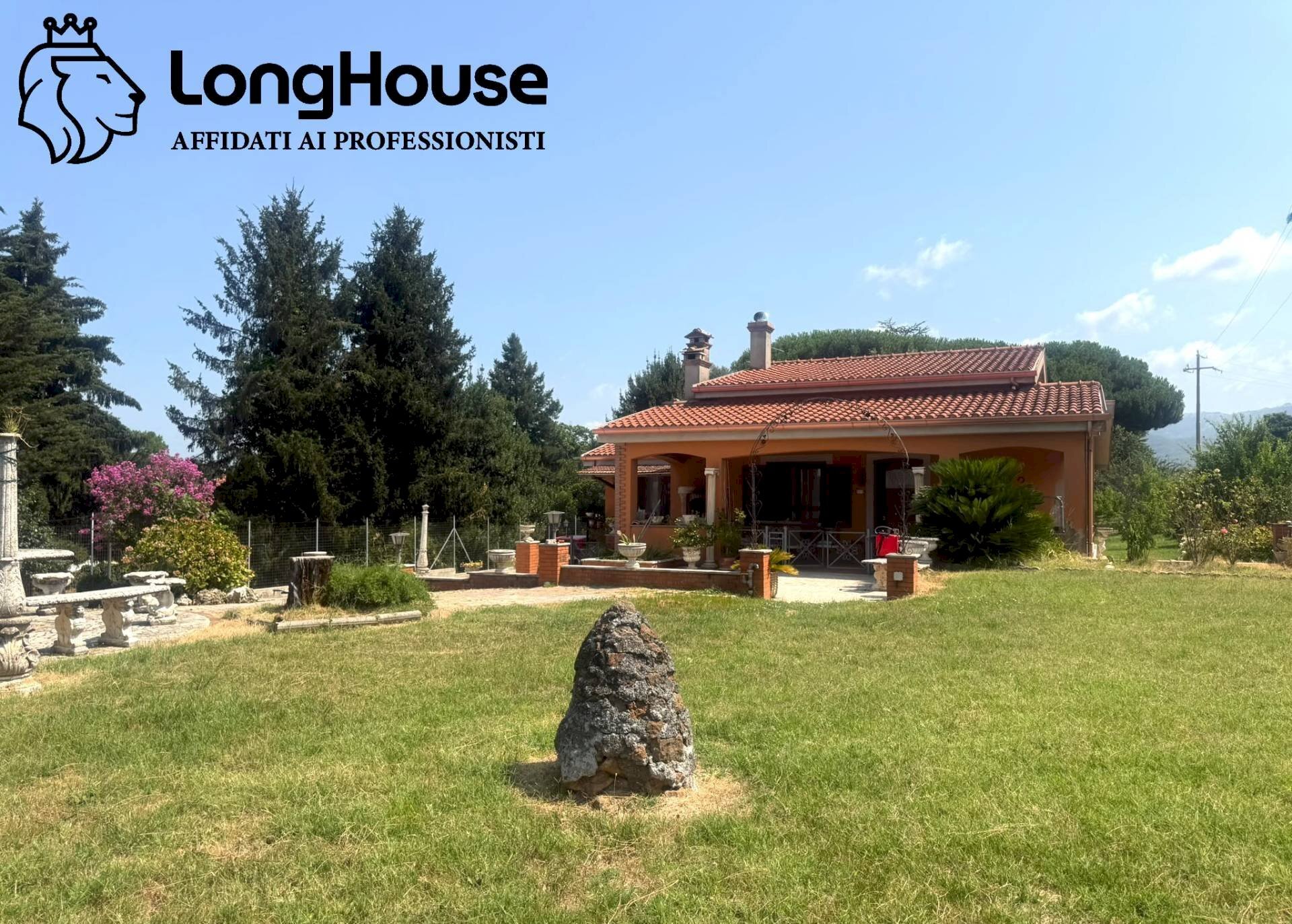 Foto 1 - Villa via colle palombara
 
154, Zagarolo - photo 1