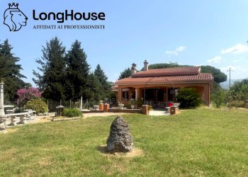 Foto 1 - Villa via colle palombara
 
154, Zagarolo - photo 1