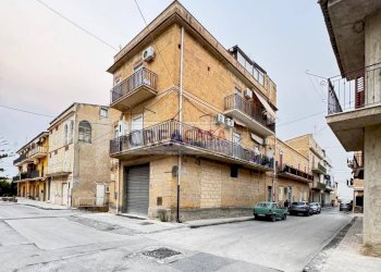 Foto 1 - Quadrilocale VIA 1°MAGGIO, Riesi - foto 1