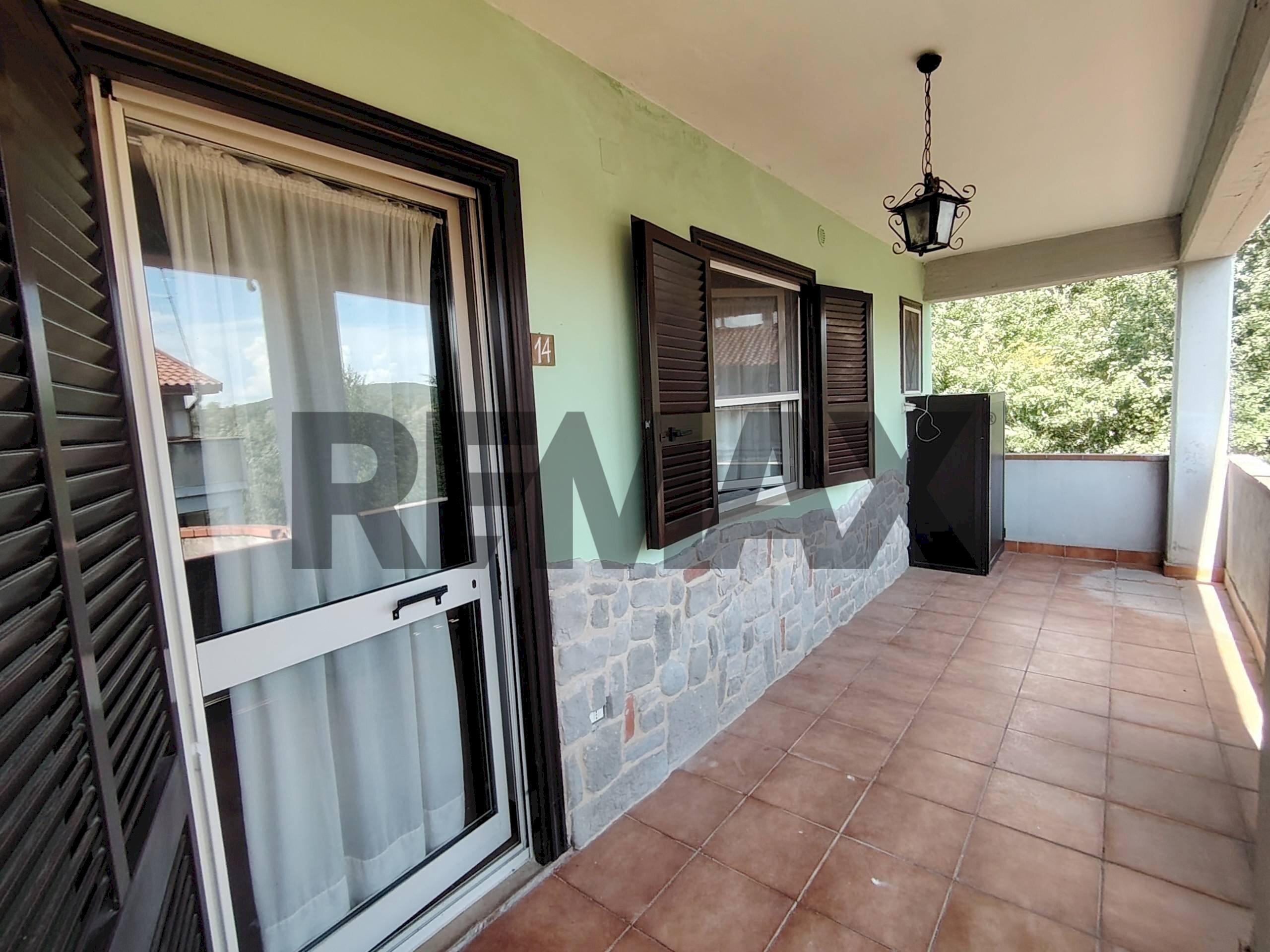 Terrazza - Four-room apartment Via La grande quercia nuova
14, Vinchiaturo - photo 2