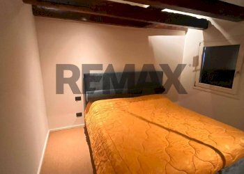 Camera / camera da letto - Three-room apartment Ruga San Polo - Vecchia San Giovanni
 
100, Venezia - photo 8